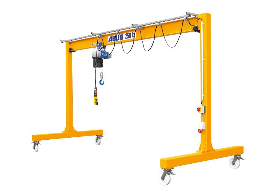 Lightweight mobile gantry crane